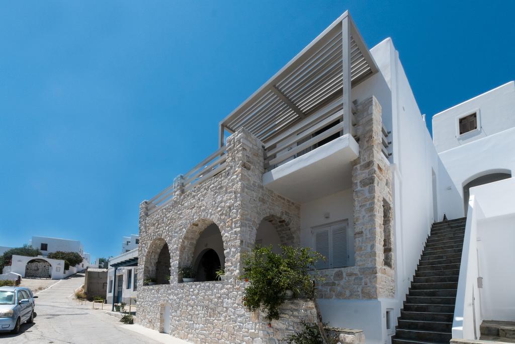 Michael Zeppos Studios Náousa Exterior foto